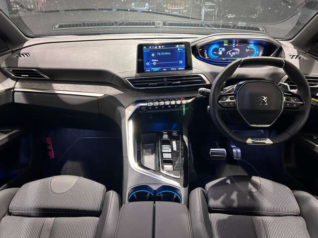 プジョー ３００８ ＧＴ ハイブリッド４ ４ＷＤ R6年 (東北) 99