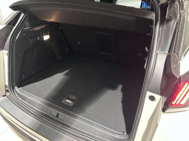 プジョー ３００８ ＧＴ ハイブリッド４ ４ＷＤ R6年 (東北) 99