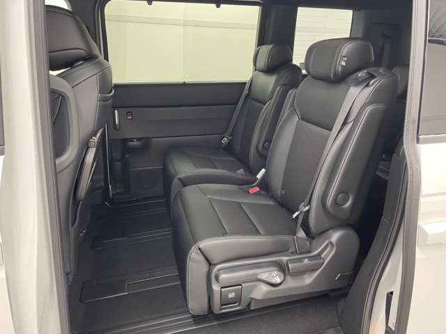 ホンダ ステップワゴン　ハイブリッド ２．０ Ｅ：ＨＥＶ スパーダ R7年 (関東) 99