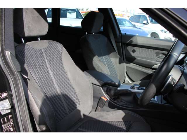 ＢＭＷ ３シリーズ ３２０Ｉ Ｍスポーツ H27年 (関東) 99