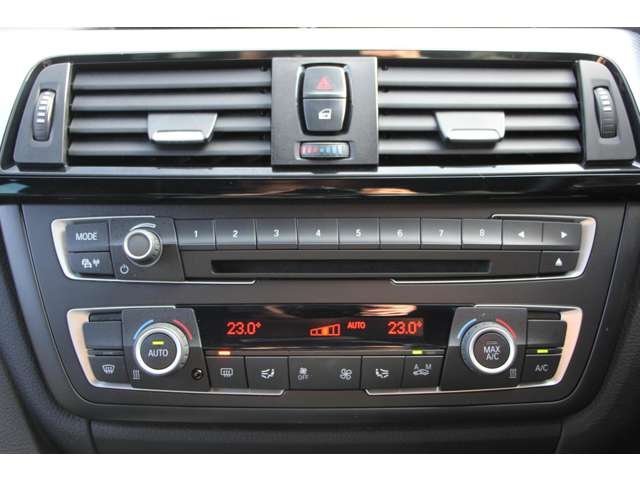 ＢＭＷ ３シリーズ ３２０Ｉ Ｍスポーツ H27年 (関東) 99