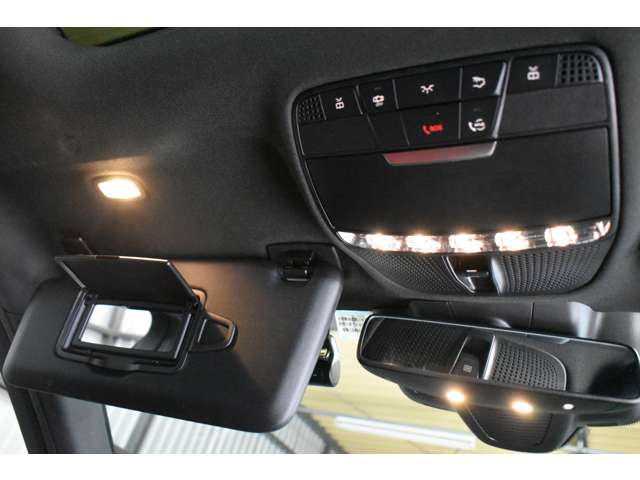 メルセデスベンツ Ｃクラス Ｃ２００ ローレウス エディション （ＢＳＧ搭載モデル） スポーツプラスパッケージ R1年 (関東) 99