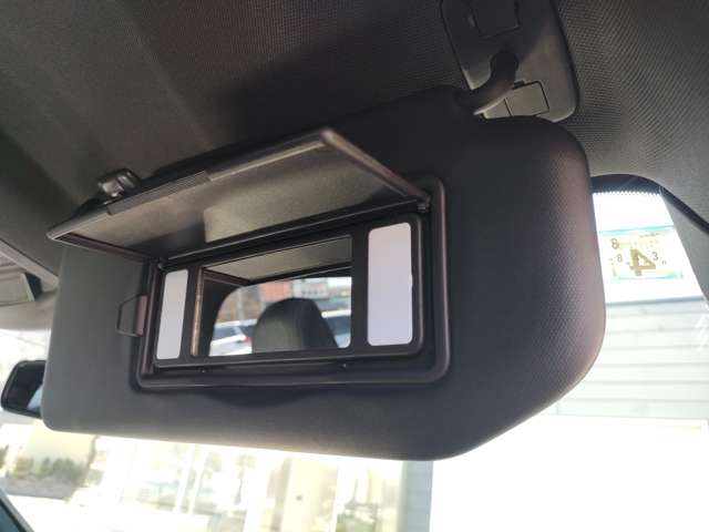 プジョー ３００８ ＧＴライン　デビューエディション H29年 (東北) 99