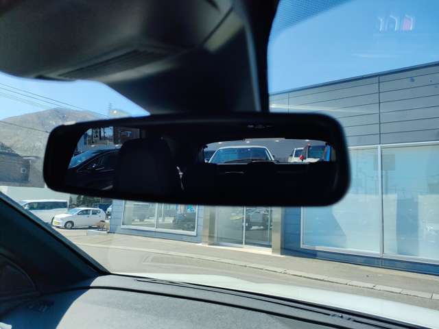 プジョー ３００８ ＧＴライン　デビューエディション H29年 (東北) 99