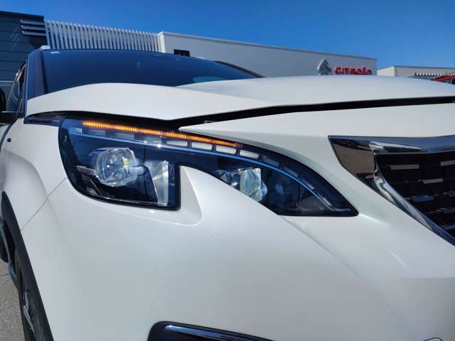 プジョー ３００８ ＧＴライン　デビューエディション H29年 (東北) 99