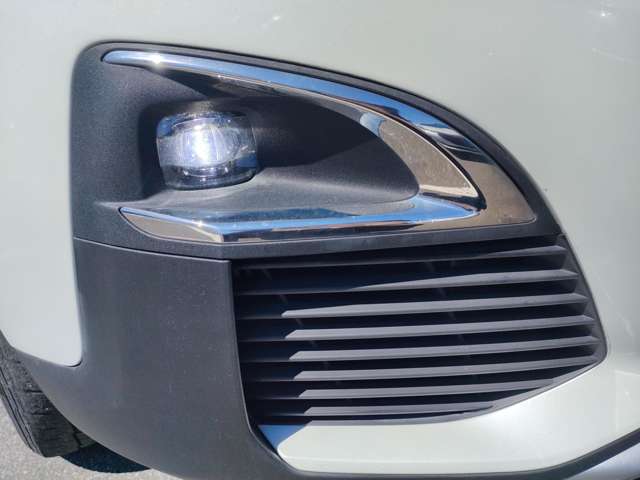 プジョー ３００８ ＧＴライン　デビューエディション H29年 (東北) 99