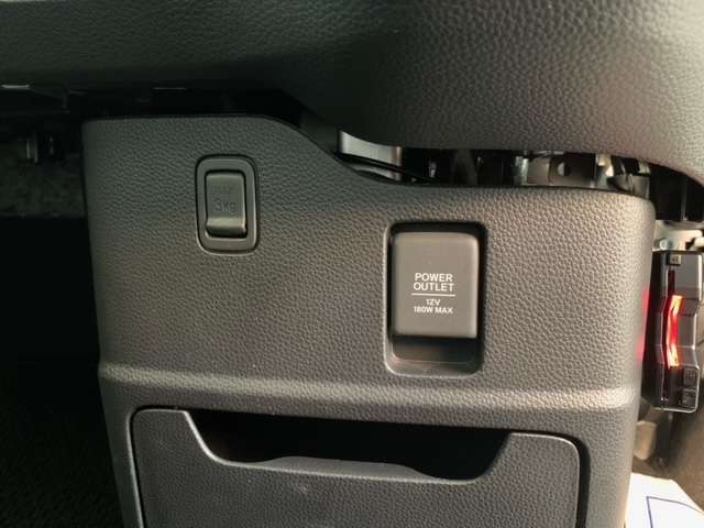 ホンダ Ｎ　ＢＯＸ カスタム ６６０ Ｌ ４ＷＤ R5年 (東北) 99