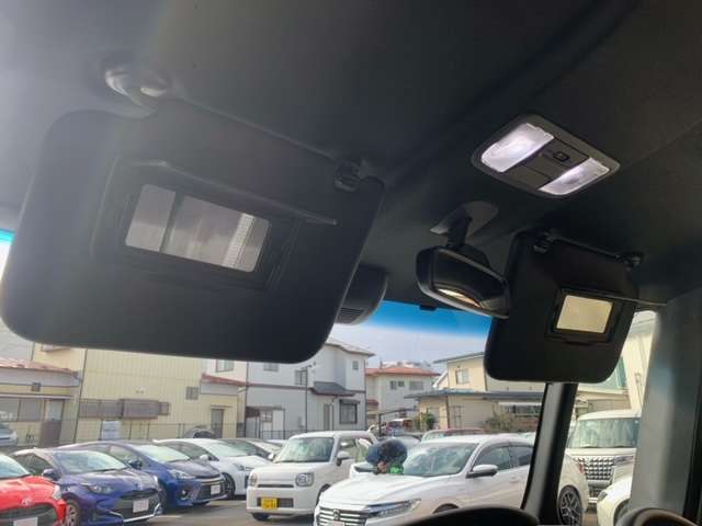 ホンダ Ｎ　ＢＯＸ カスタム ６６０ Ｌ ４ＷＤ R5年 (東北) 99