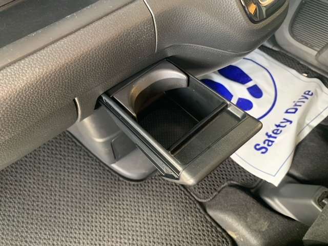 ホンダ Ｎ　ＢＯＸ カスタム ６６０ Ｌ ４ＷＤ R5年 (東北) 99