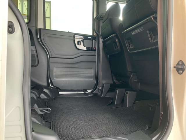 ホンダ Ｎ　ＢＯＸ カスタム ６６０ Ｌ ４ＷＤ R5年 (東北) 99