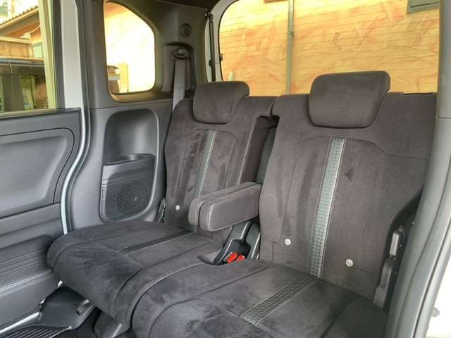 ホンダ Ｎ　ＢＯＸ カスタム ６６０ Ｌ ４ＷＤ R5年 (東北) 99