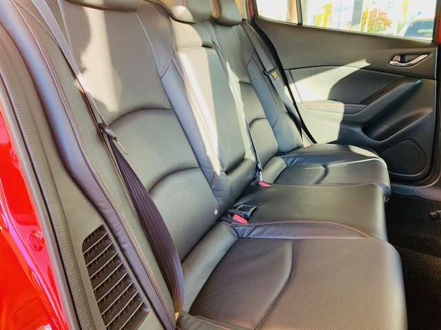 マツダ アクセラ ２．０ ハイブリッドＳ Ｌパッケージ H26年 (東北) 99