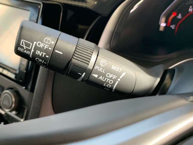 ホンダ シビック １．５ R2年 (東北) 99