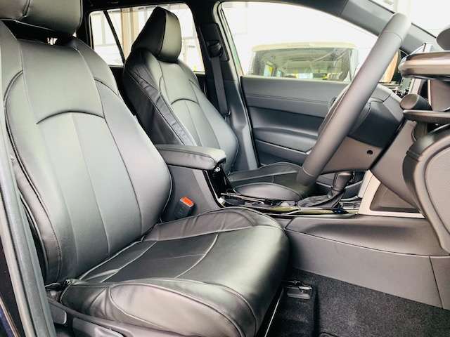 トヨタ カローラクロス　ハイブリッド １．８ ハイブリッド Ｓ R4年 (東北) 99