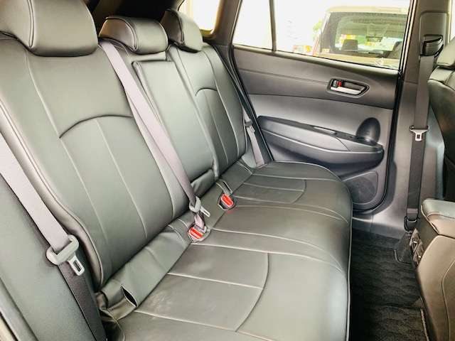 トヨタ カローラクロス　ハイブリッド １．８ ハイブリッド Ｓ R4年 (東北) 99