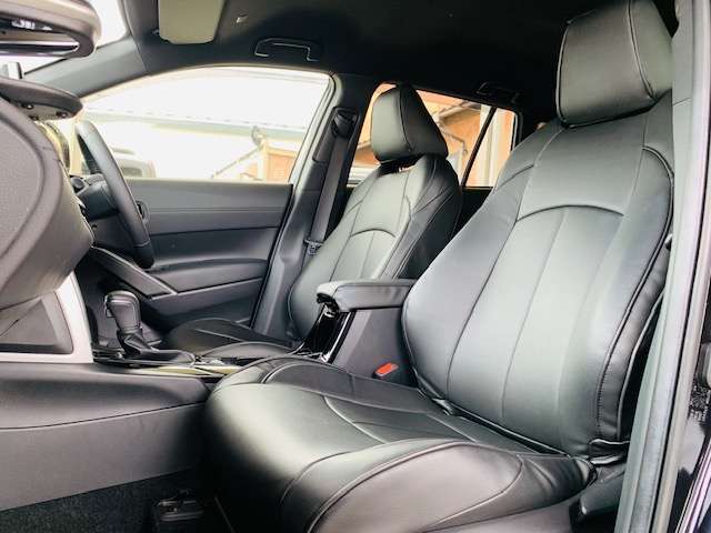 トヨタ カローラクロス　ハイブリッド １．８ ハイブリッド Ｓ R4年 (東北) 99