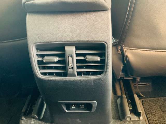 トヨタ カローラクロス　ハイブリッド １．８ ハイブリッド Ｓ R4年 (東北) 99