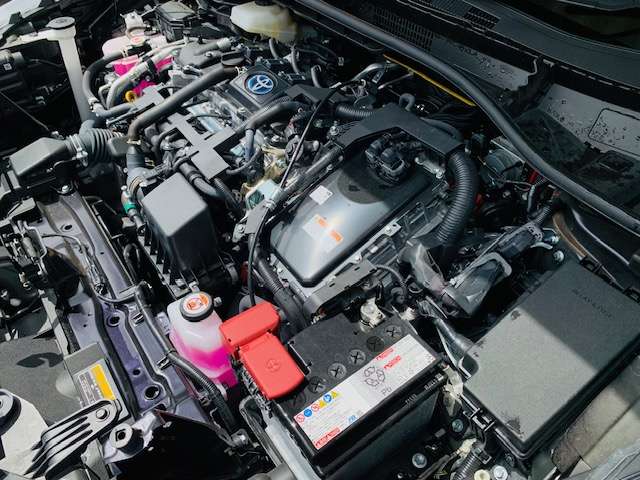 トヨタ カローラクロス　ハイブリッド １．８ ハイブリッド Ｓ R4年 (東北) 99