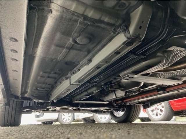 トヨタ カローラクロス　ハイブリッド １．８ ハイブリッド Ｓ R4年 (東北) 99