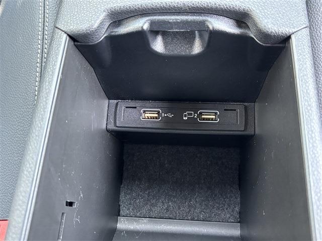 メルセデスベンツ Ａクラス Ａ１８０ H28年 (東北) 99