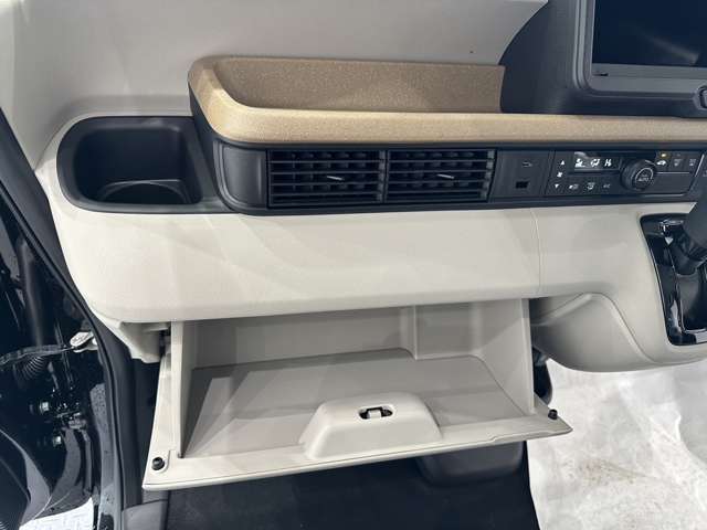 ホンダ Ｎ　ＢＯＸ ６６０ R6年 (中国) 99