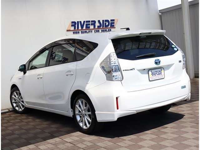 トヨタ プリウスΑ １．８ Ｓ ツーリングセレクション H26年 (関東) 99
