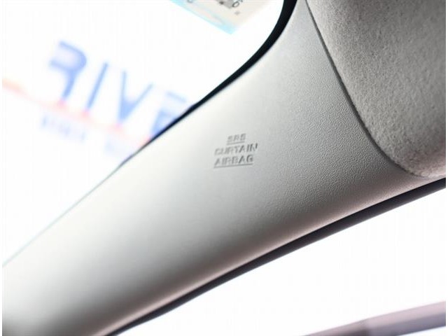 トヨタ プリウスΑ １．８ Ｓ ツーリングセレクション H26年 (関東) 99