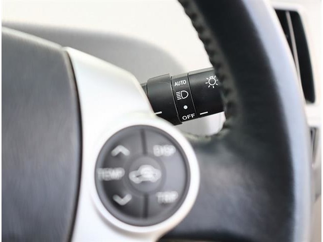 トヨタ プリウスΑ １．８ Ｓ ツーリングセレクション H26年 (関東) 99