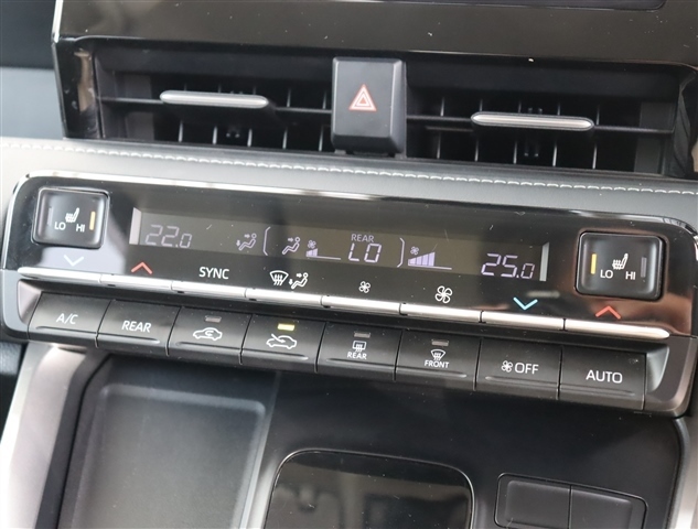 トヨタ ノア ２．０ Ｚ R4年 (関東) 99