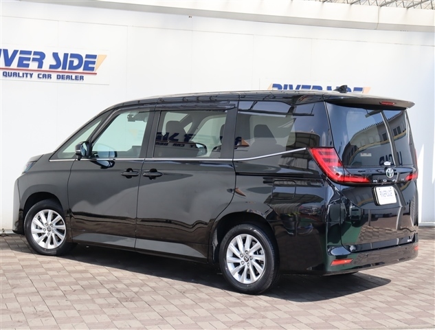 トヨタ ノア ２．０ Ｚ R4年 (関東) 99