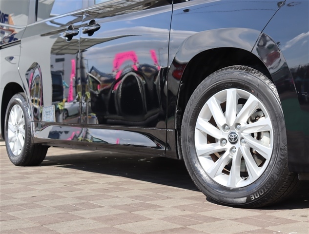 トヨタ ノア ２．０ Ｚ R4年 (関東) 99