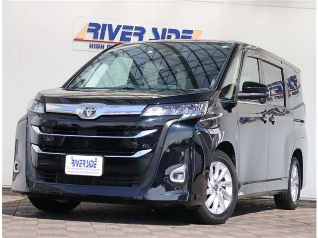 トヨタ ノア ２．０ Ｚ R4年 (関東) 99