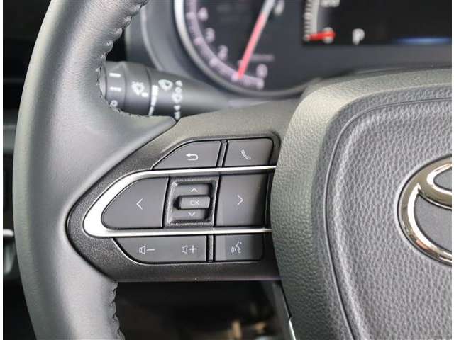 トヨタ ノア ２．０ Ｚ R4年 (関東) 99