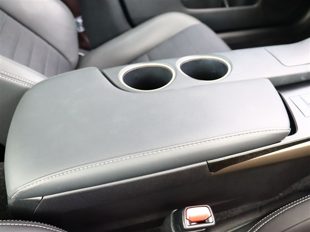 レクサス ＩＳ３００ｈ ３００Ｈ H25年 (関東) 99