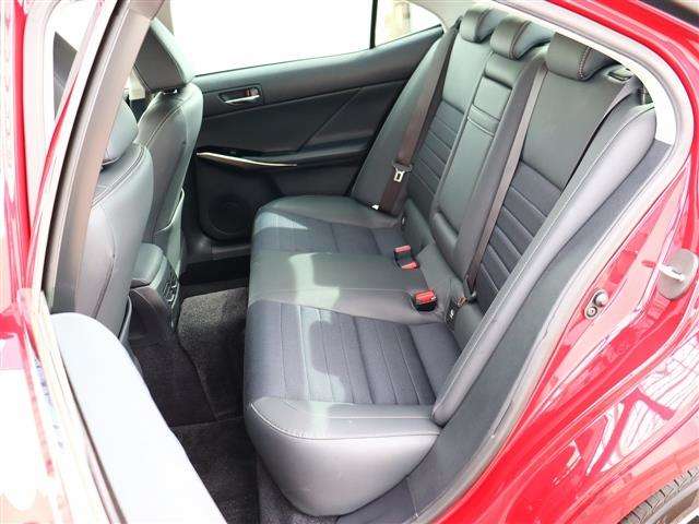 レクサス ＩＳ３００ｈ ３００Ｈ H25年 (関東) 99