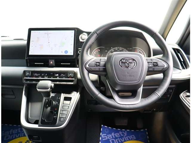 トヨタ ヴォクシー ２．０ Ｓ－Ｚ R4年 (関東) 99