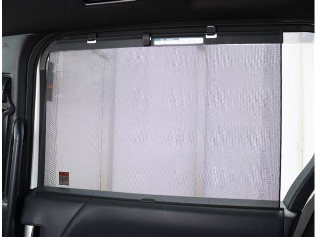 トヨタ ヴォクシー ２．０ Ｓ－Ｚ R4年 (関東) 99