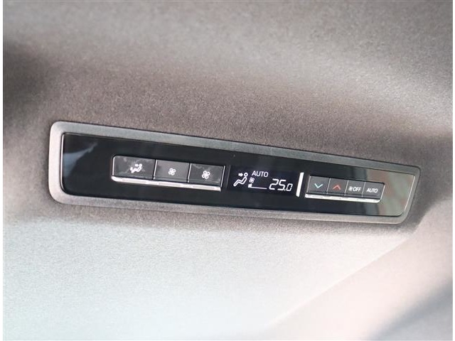 トヨタ ヴォクシー ２．０ Ｓ－Ｚ R4年 (関東) 99