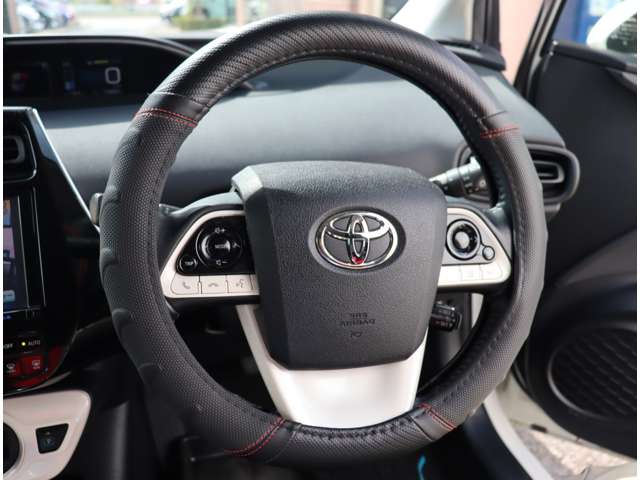 トヨタ プリウス １．８ Ｓ セーフティ プラス H29年 (関東) 99