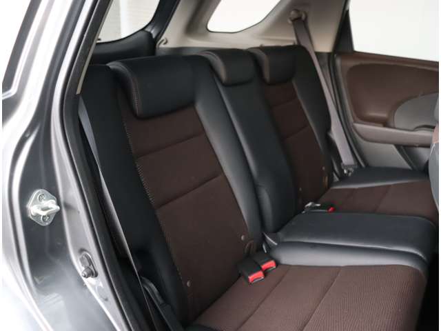 ホンダ フィット　シャトル １．５ １５Ｘ Ｓパッケージ H24年 (関東) 99