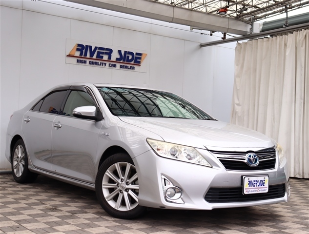 トヨタ カムリ　ハイブリッド ２．５ Ｇパッケージ H25年 (関東) 99