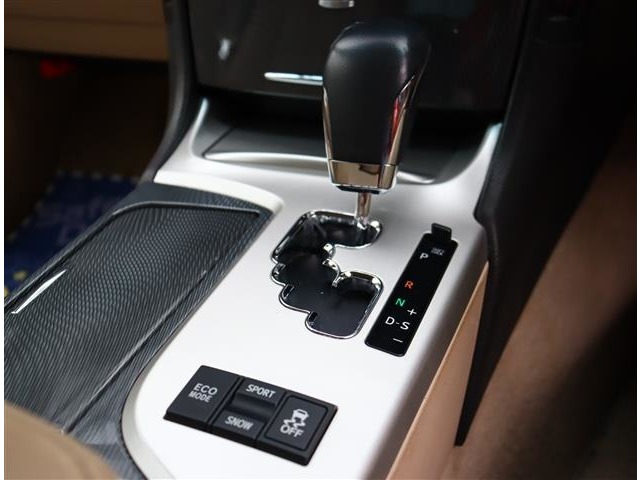 トヨタ クラウン ３．０ ロイヤルサルーン H21年 (関東) 99