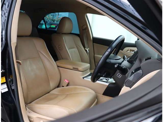 トヨタ クラウン ３．０ ロイヤルサルーン H21年 (関東) 99