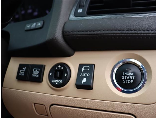 トヨタ クラウン ３．０ ロイヤルサルーン H21年 (関東) 99