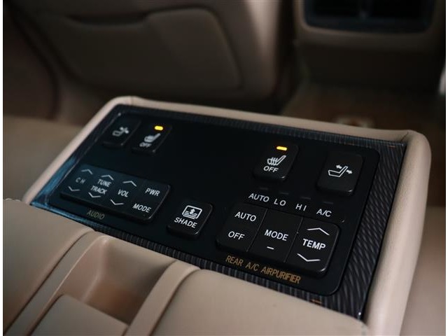 トヨタ クラウン ３．０ ロイヤルサルーン H21年 (関東) 99