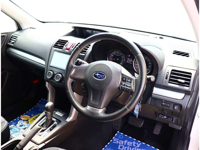 スバル フォレスター ２．０Ｉ－Ｌ アイサイト ４ＷＤ H25年 (関東) 99