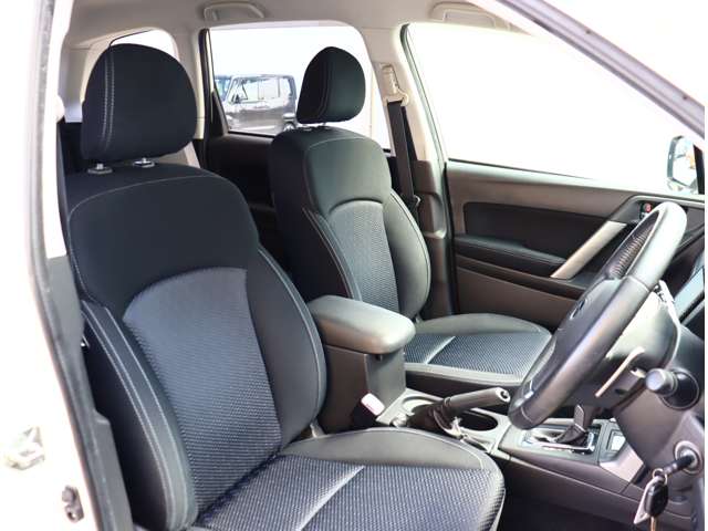 スバル フォレスター ２．０Ｉ－Ｌ アイサイト ４ＷＤ H25年 (関東) 99