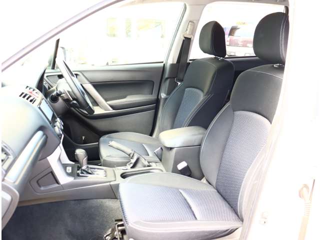 スバル フォレスター ２．０Ｉ－Ｌ アイサイト ４ＷＤ H25年 (関東) 99