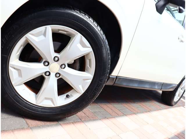 スバル フォレスター ２．０Ｉ－Ｌ アイサイト ４ＷＤ H25年 (関東) 99