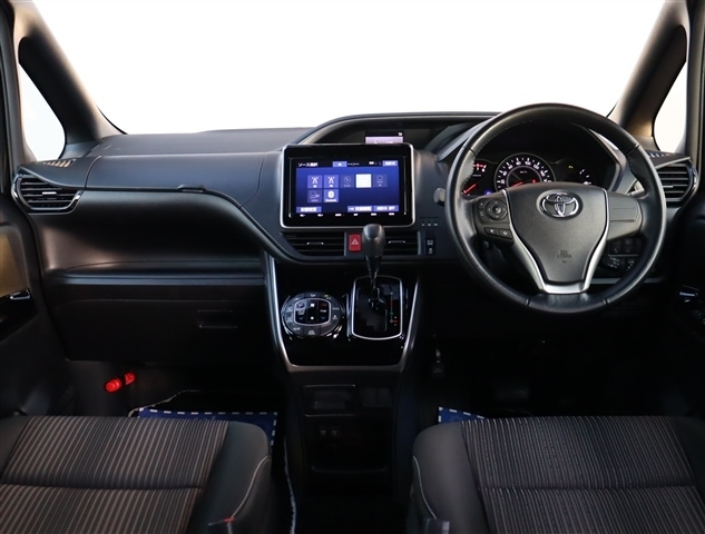 トヨタ ヴォクシー ２．０ ＺＳ 煌ＩＩ R1年 (関東) 99